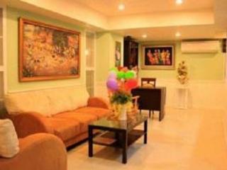 באנג לאמונג Hill Top Service Suites מראה חיצוני תמונה